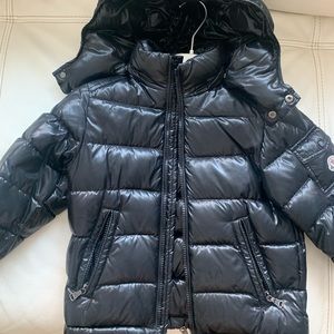 Gently used Moncler Maya Kids S5